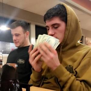 Meet your Posher, Nathan